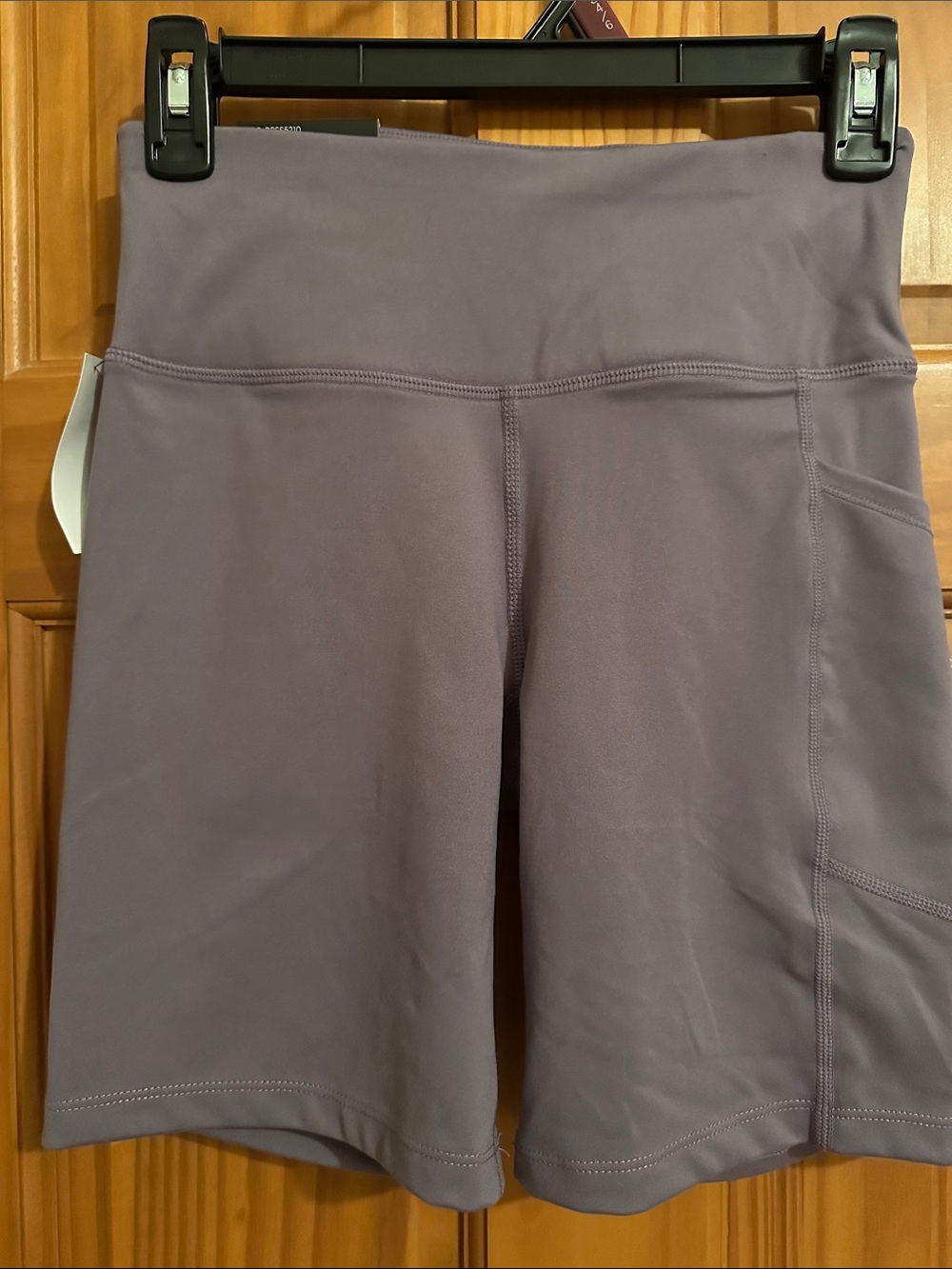 Brand new DKNY High-Rise Stretch Women's Shorts - Lavender